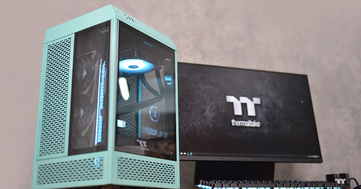 待望のカラーバリエーションモデル登場！Thermaltake社製ミニタワー型