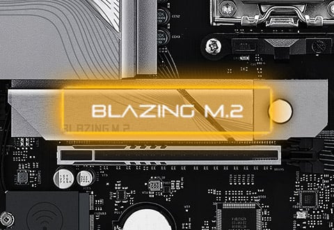 Blazing M.2スロットを装備