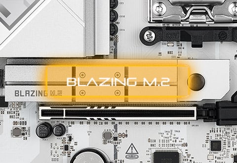 Blazing M.2スロットを装備