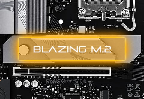 Blazing M.2スロットを装備