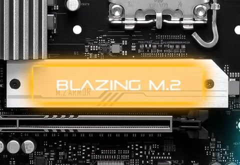 Blazing M.2スロットを装備