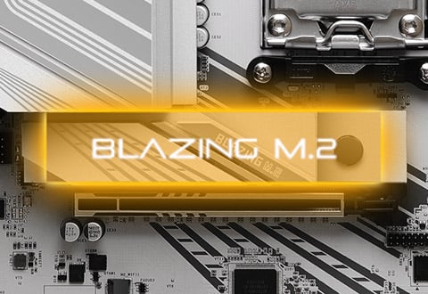 Blazing M.2スロットを装備