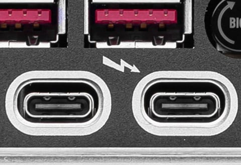 Thunderbolt 4ポートを搭載