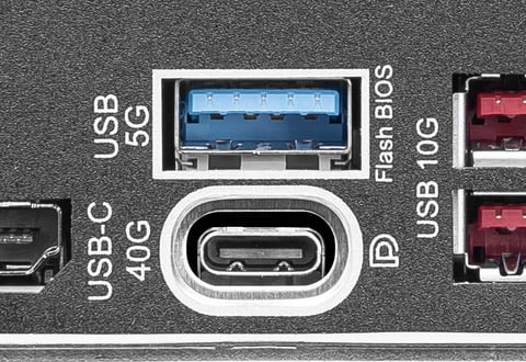 USB4ポートを搭載